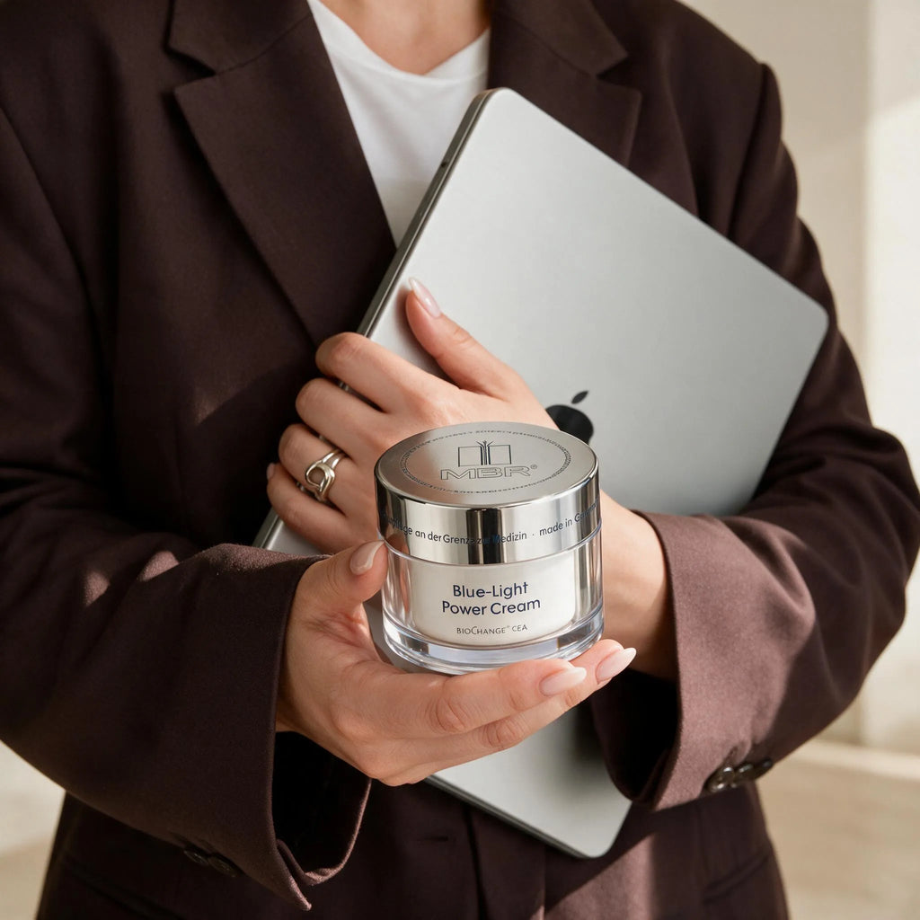 Blue-Light Power Cream
